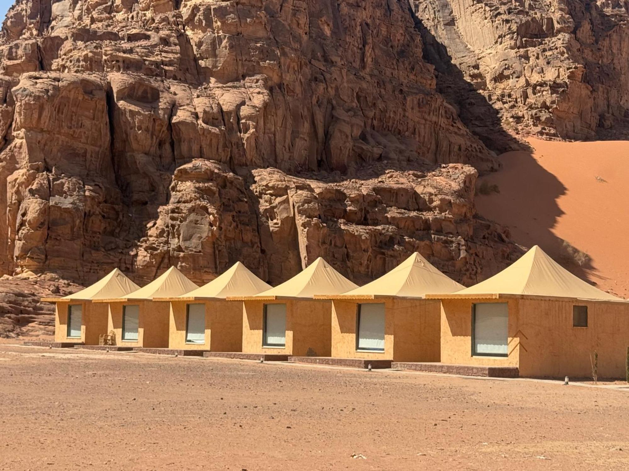 Rum Luxury Camp 와디럼 외부 사진